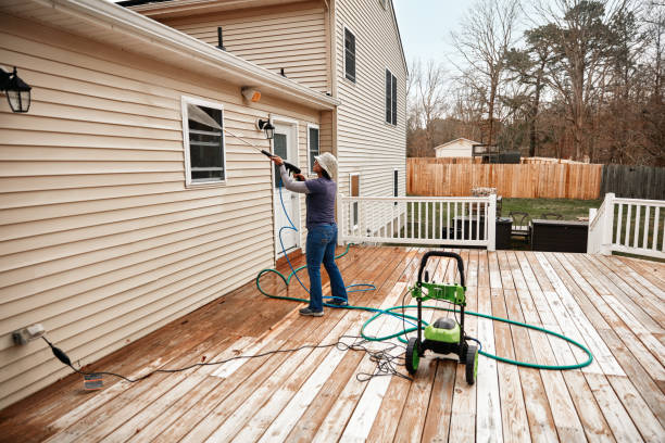 Best Garage Pressure Washing  in Vaughn, WA