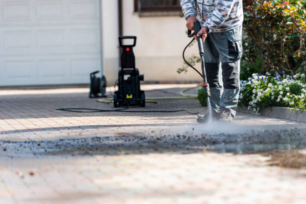 Best Sidewalk Pressure Washing  in Vaughn, WA